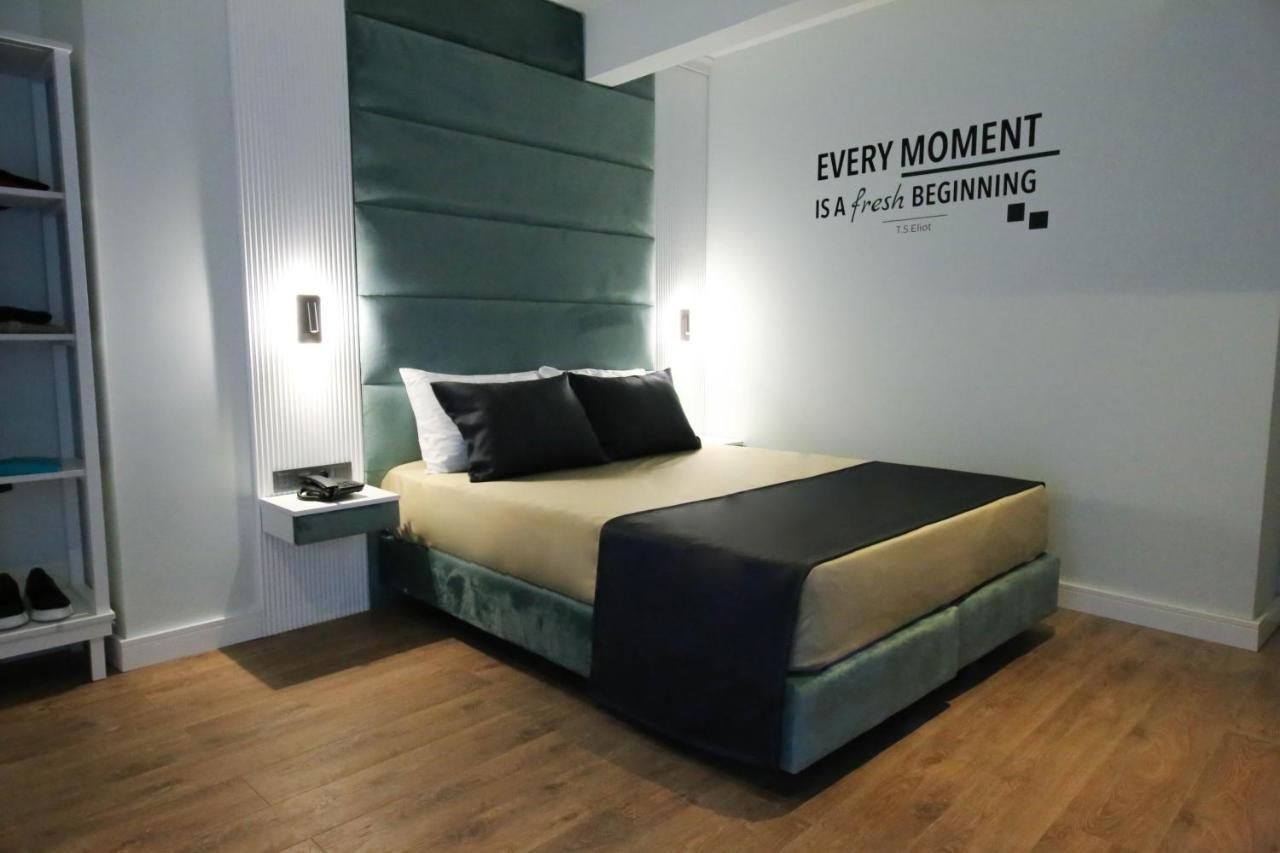 Axu Airport Hotel Arnavutkoy 외부 사진 A bedroom at the hotel