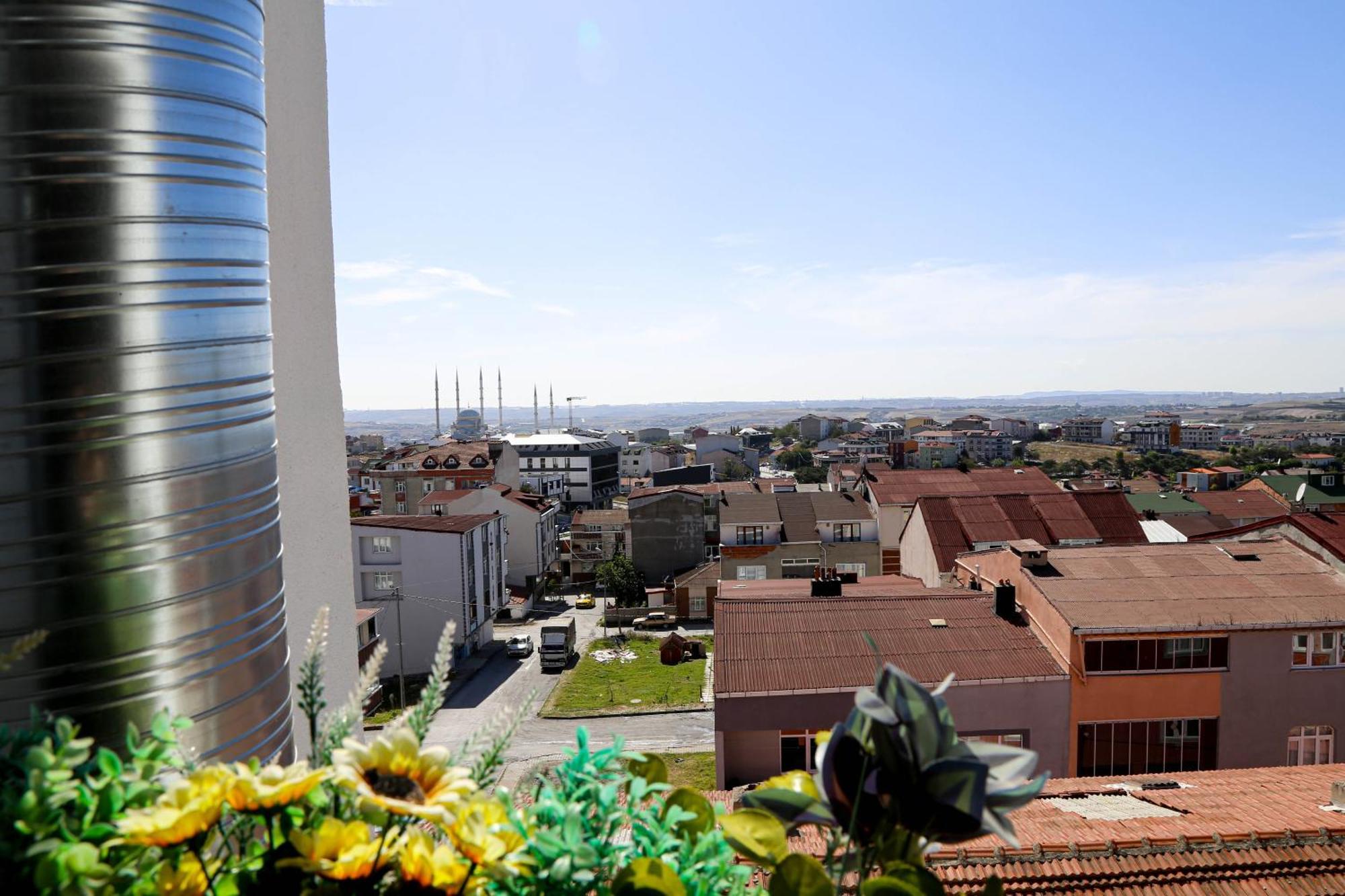 Axu Airport Hotel Arnavutkoy 외부 사진 View of the city