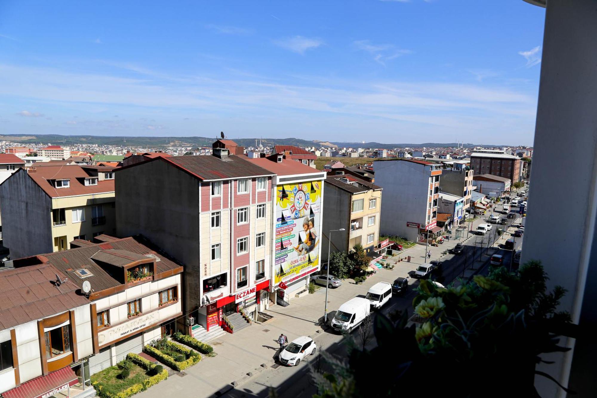 Axu Airport Hotel Arnavutkoy 외부 사진 A view of Çorlu